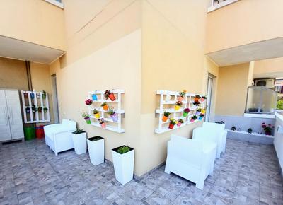 La Rosa BLUtique Guesthouse - Boutique apartment near Como