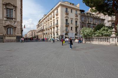 La Regina del Duomo Catania Centro