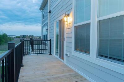 3bed 2.5 bath town house in Carmel