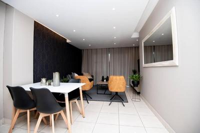 Unit 416 at Menlyn Place