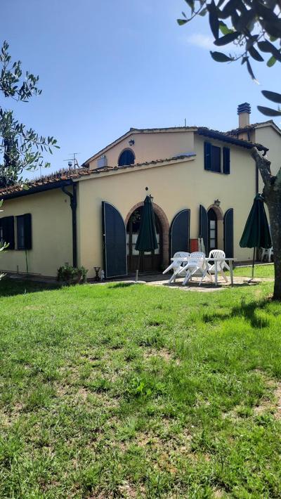 Podere Il Cerrone app Romilda con piscina