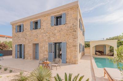 Seafront Villa Adriatica with pool