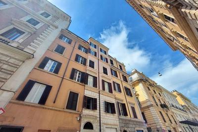 Monti Spacious Apartment 2