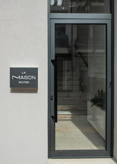 La Maison Suites