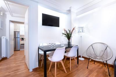 Glamorous Apt in Kolonaki