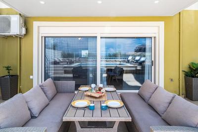 Oceanida apartment