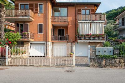 Family Home - Garda 3 bedrooms apartment