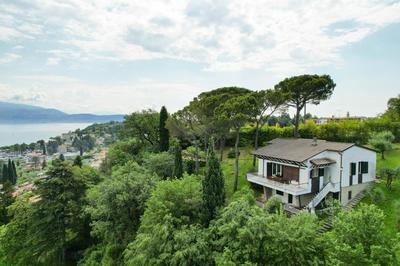 Villa Elvira