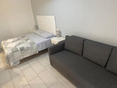 Stadio 1 - Appartamenti monolocali con bagno privato Verona