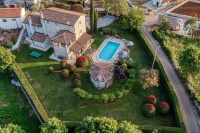 Villa Paolina - Hot Tub, Breakfast & Large Garden