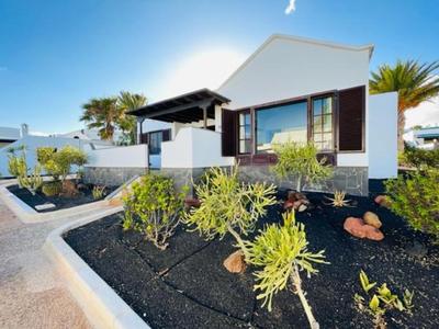 Trinity house en Playa Bastian