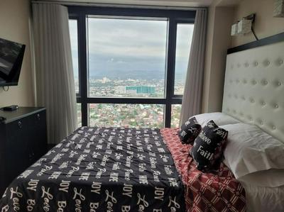Cozy 1-bedroom condo with stunning view