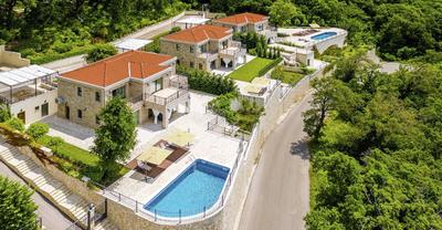 Oak Leaf Residences