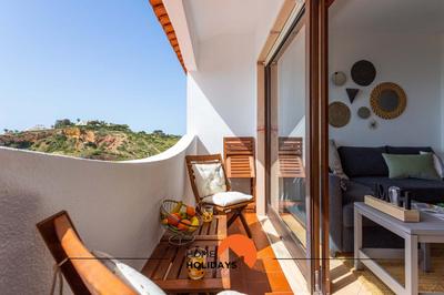 #114 T2 Foxy H by Home Holidays