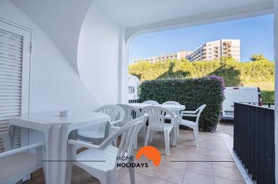 #109 Zélio House by Home Holidays