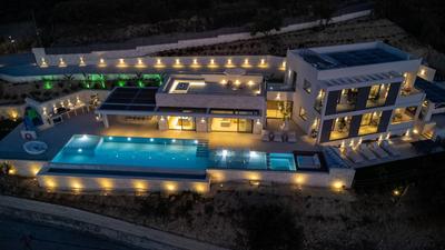 Villa Reale - Wellness & Refined Living by etouri