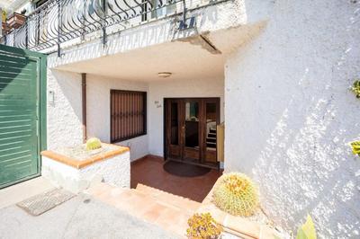 Seaview - Deluxe apartment - Billiard - Pool in July and August - AC in the Bedrooms