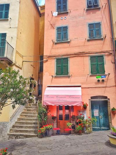Ubetty village center two-bedrooms apartment 5terreparco