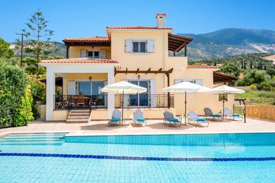 Villa Kismet by Villa Plus