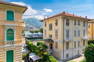 Casa Eva - Centralissima sul Porto di Rapallo
