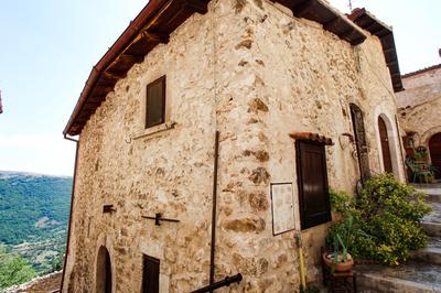 Santo'S House BnB