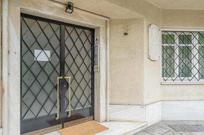 Central Athenian 1BR Apartment