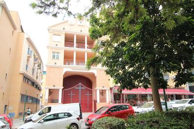 Del Parque Flats Monkey 1