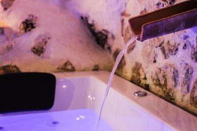 Santo'S House Luxury - idromassaggio e doccia emozionale