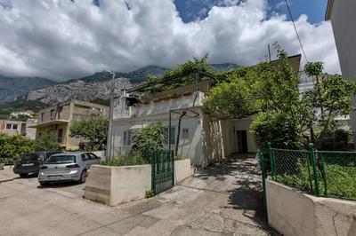 Sunny Garden Apartments Ana