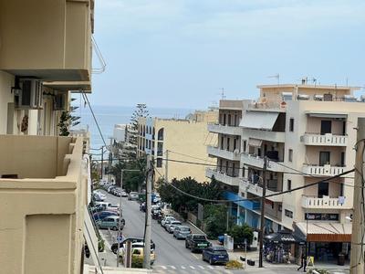 ''Armens luxury home'' 3 minutes from the beach by foot