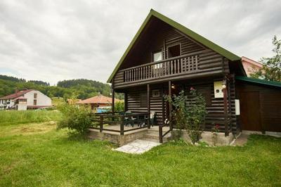 Cottage Walnut