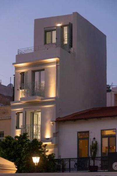 THALIA LAKE VIEW APARTMENT