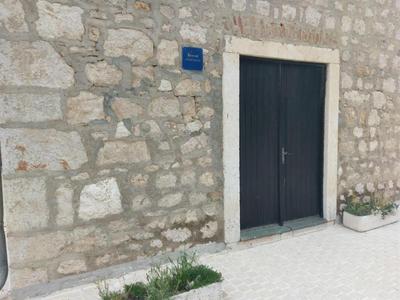 Appartement in einem dalmatischen Haus in Novigrad-Dalmatien neben Zadar, mit Klimaanlage AC