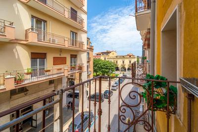 Eraclio Apartment