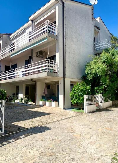 Lovely apartment in the groundfloor