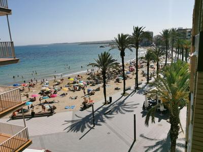 primera linea playa del cura con piscina