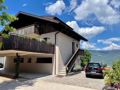 Mountain View Suites