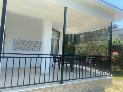 House with a garden view in Durres