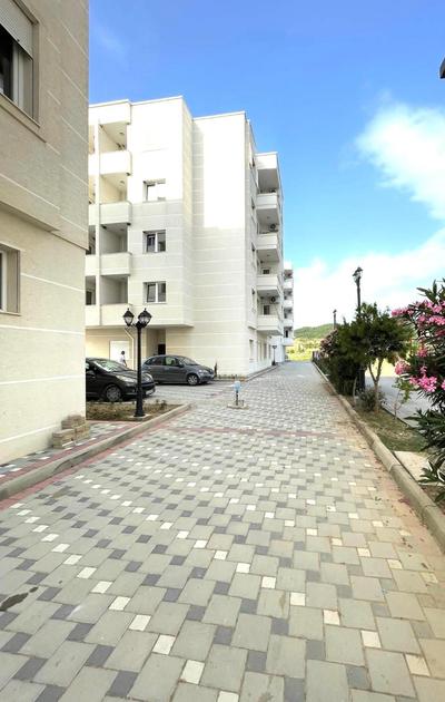 Gjiri i Lalezit, Saliu Apartment