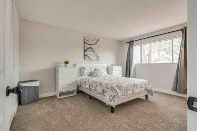 Cozy home! 16 Min away from strip and fremont