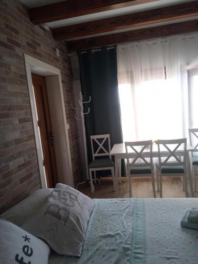 Studio apartman Luka