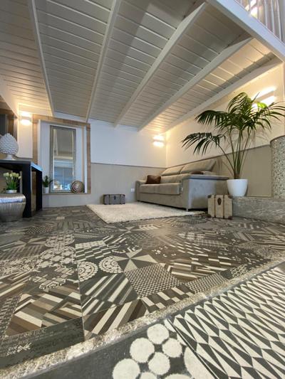 White Pearl - Luxury