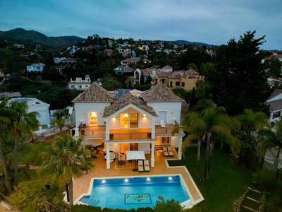 El Rosario large villa w heated pool