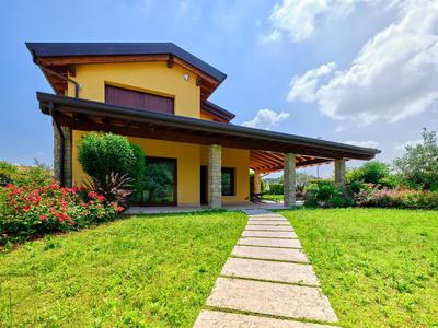 VillasGarda - Villa Leone Salionze