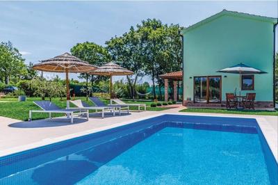 Villas Paliska with Pool for max 8 Pax in Jasenovica Poreč