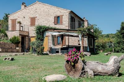 L'Aurora B&B - Rural Villa With Private Pool & Panoramic View Near Montelparo