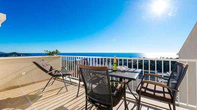 Top Hill Premium Apartment