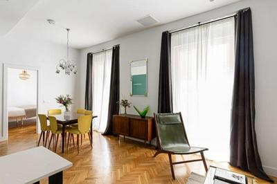 Infantas Piso at Justicia Barrio