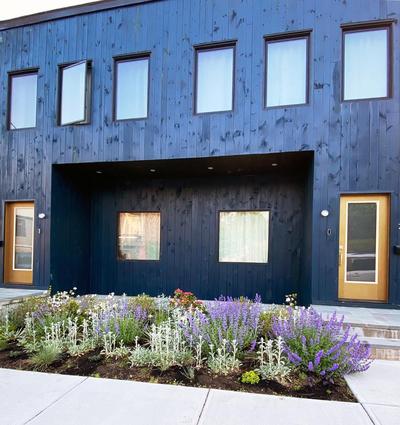Elegant Townhouse, Hudson center, 3 ensuite baths