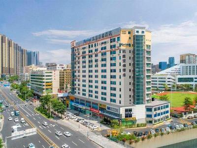 Kyriad Marvelous Hotel Shenzhen North Railway Station Yousong